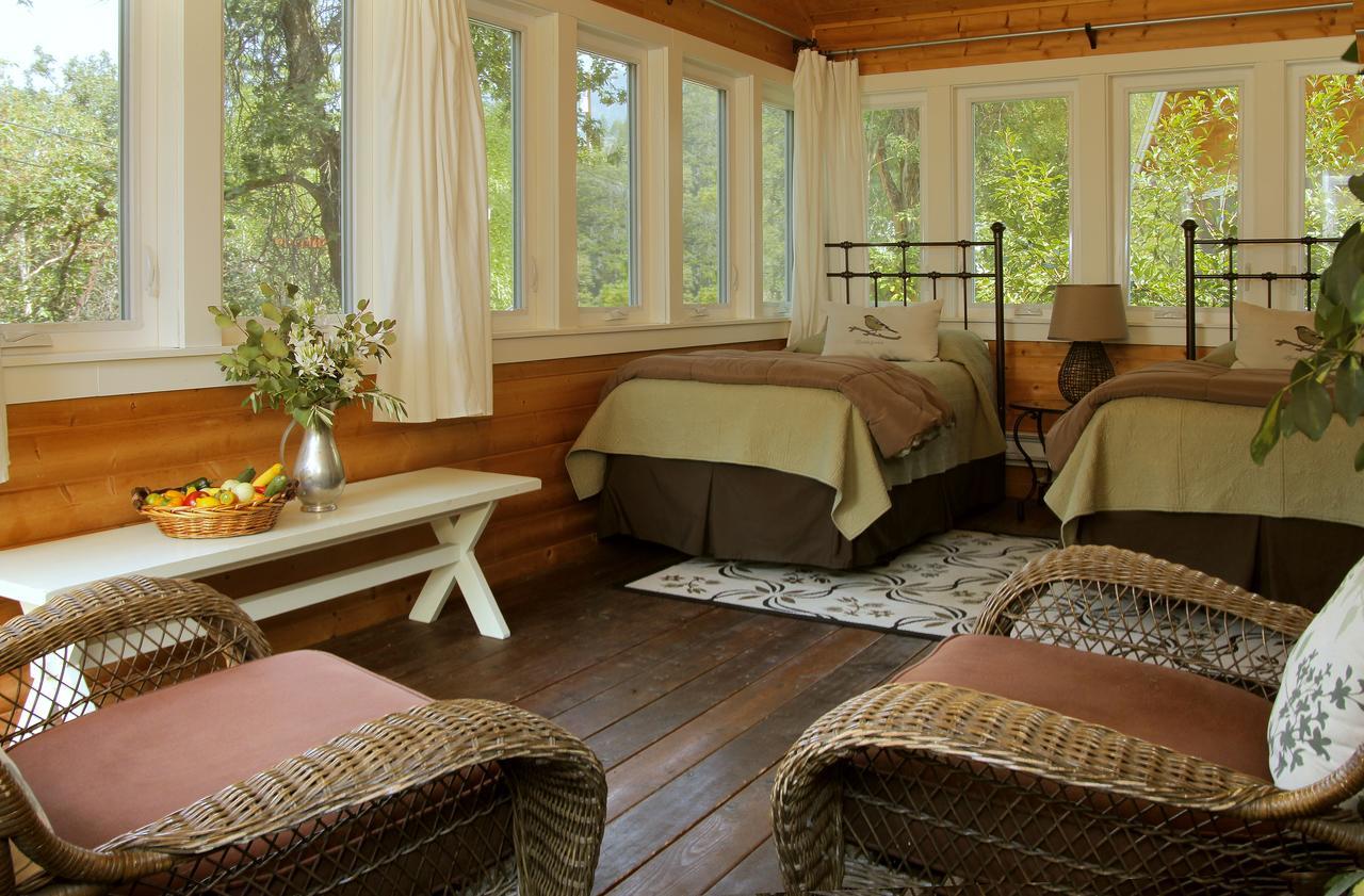 Coho Cottages Willow Creek Kültér fotó